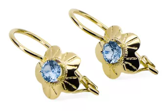Des boucles d'oreilles Artisanat vintage Aigue-marine Or jaune 14 carats vec028y